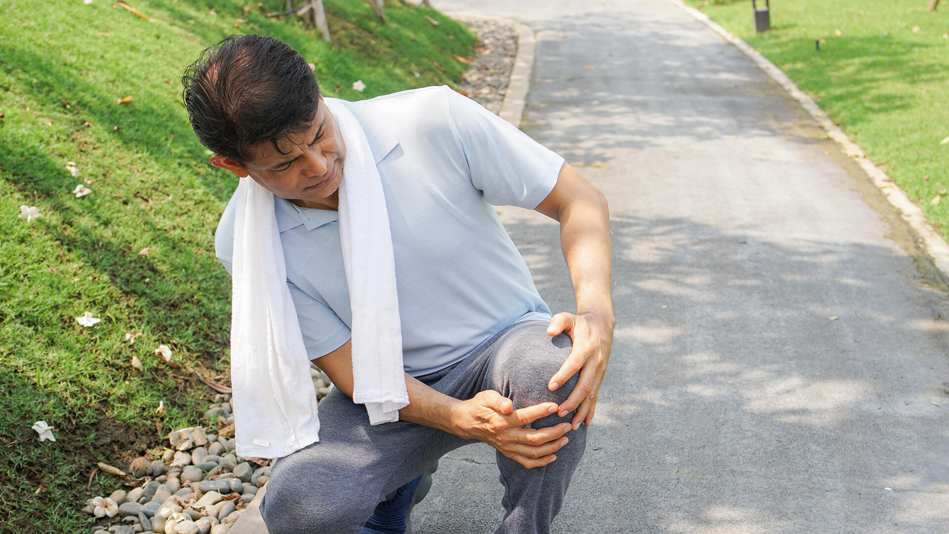 Struggling-with-joint-pain
