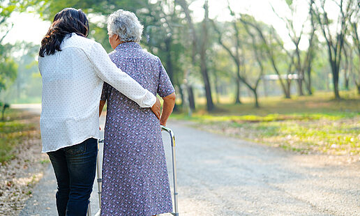 Are-we-truly-helping-our-loved-ones-with-dementia-at-home--