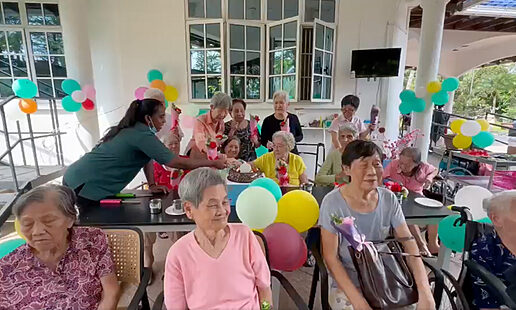 Mother's-Day-Memories--Flower-of-Love-and-Appreciation